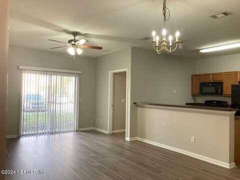 3640 KIRKPATRICK Circle, Jacksonville, FL 32210