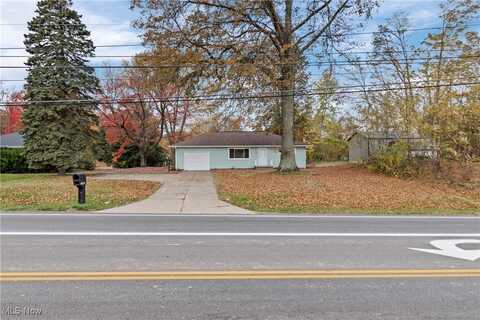 3790 S Arlington Road, Uniontown, OH 44685