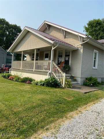 201 Maple Avenue, Smithfield, OH 43948