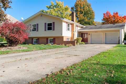 371 Green Hill Drive, Tallmadge, OH 44278