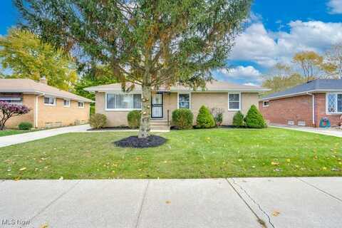 6961 Maplewood Road, Cleveland, OH 44130