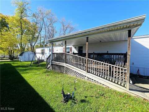 26 Edgewood Drive, Warsaw, OH 43844