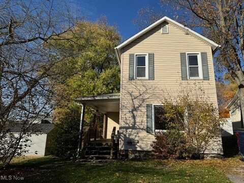 417 N Sumner Street, East Palestine, OH 44413