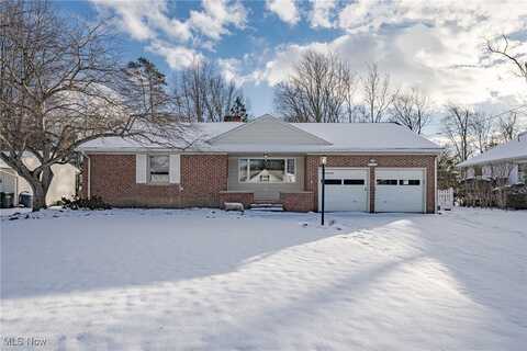 6708 Thornapple Drive, Mayfield Village, OH 44143