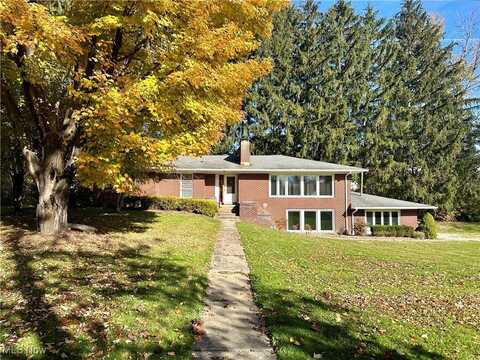 665 Youngstown Kingsville Road SE, Vienna, OH 44473