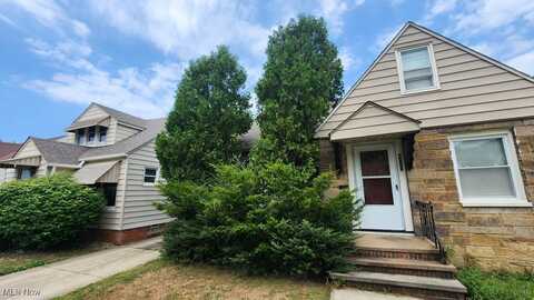 4221 Harwood Road, Cleveland, OH 44121