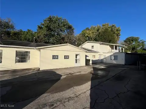 343 Griswold Street NE, Warren, OH 44483