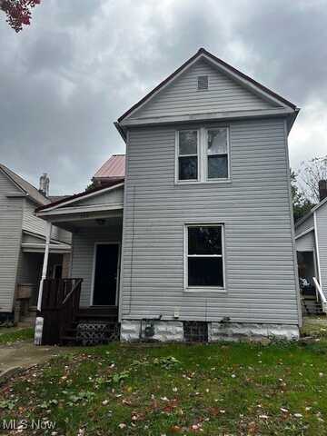 246 Arch, Akron, OH 44304