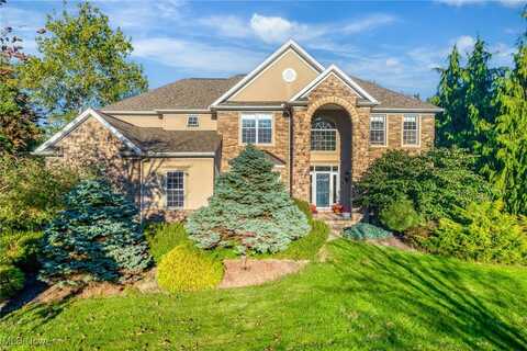 7922 Windridge Drive, Broadview Heights, OH 44147