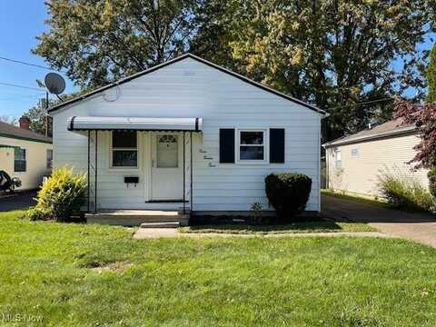 324 Marseilles Avenue, Elyria, OH 44035