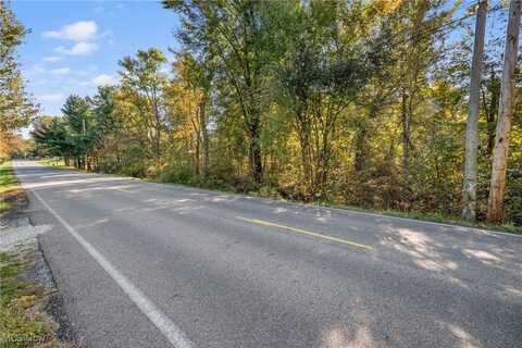 W Comet Road, Clinton, OH 44216
