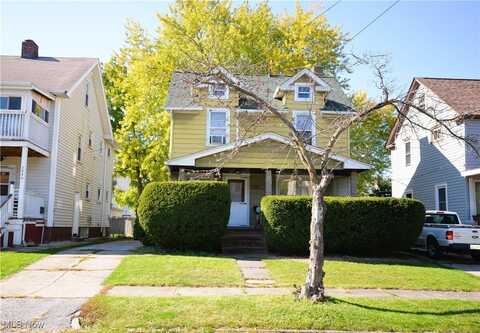 3042 W 111th Street, Cleveland, OH 44111