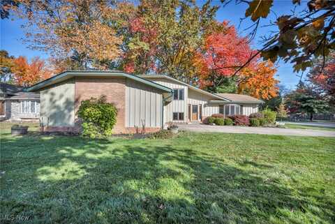 27634 Whitehill Circle, Westlake, OH 44145