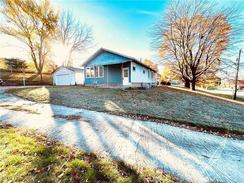 1098 Kensington Road NE, Carrollton, OH 44615