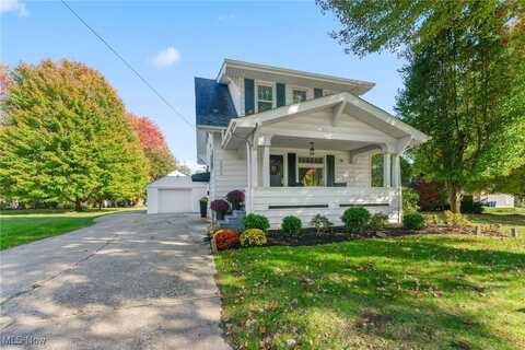 223 Fifth Avenue, Hubbard, OH 44425