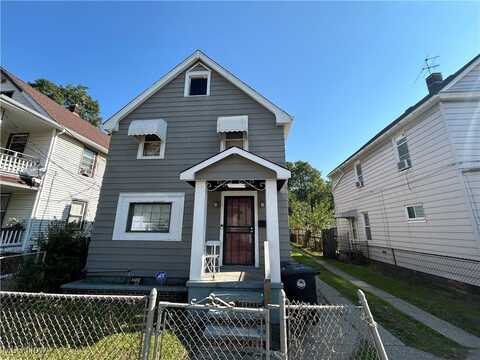 3069 E 67th Street, Cleveland, OH 44127