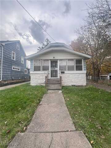 970 Mercer Avenue, Akron, OH 44320