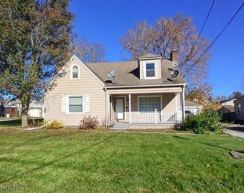 38 Beechwood Drive, Youngstown, OH 44512