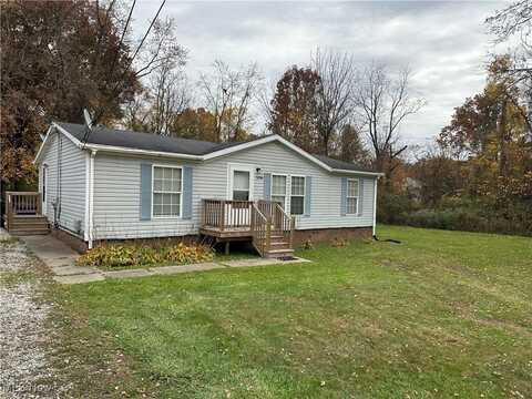 6758 Sumner Road, Ravenna, OH 44266