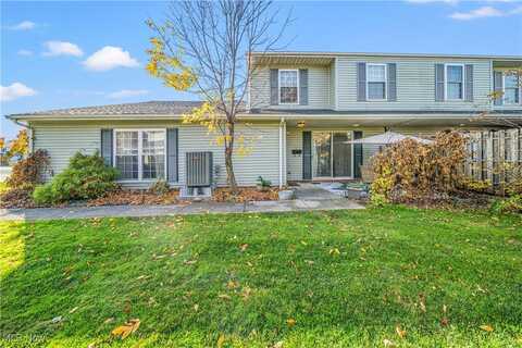 7987 Carriage Circle, Mentor, OH 44060