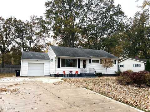 2826 Southlane Drive, Ashtabula, OH 44004