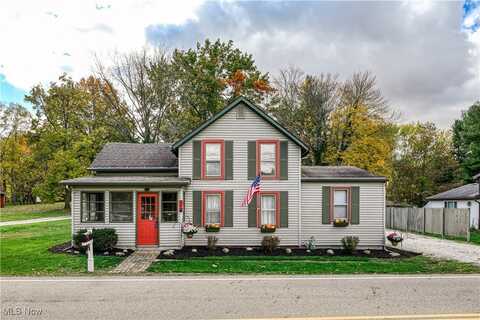 208 E Comet Road, Clinton, OH 44216