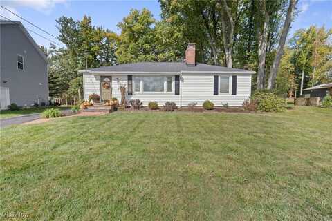 5561 Fleetwood Avenue NW, Canton, OH 44718