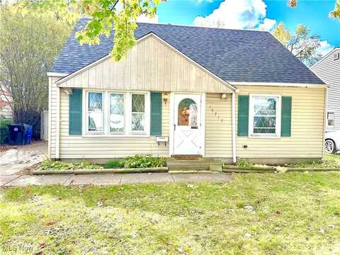 15717 Leigh Ellen Avenue, Cleveland, OH 44135