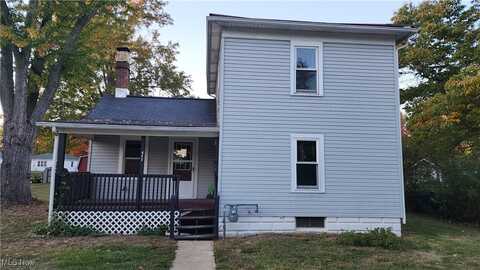 248 5th Street NE, New Philadelphia, OH 44663