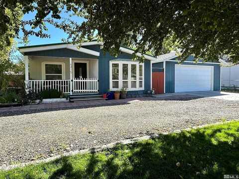 6415 Bonanza Dr, Winnemucca, NV 89445