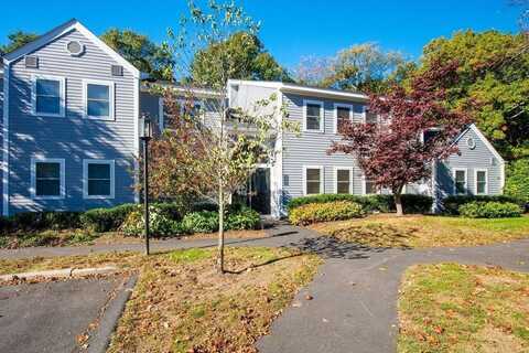 303 Tuckers Ln, Hingham, MA 02043