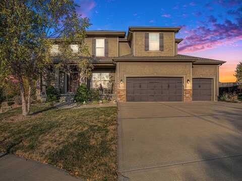 1106 Foxshire Circle, Raymore, MO 64083