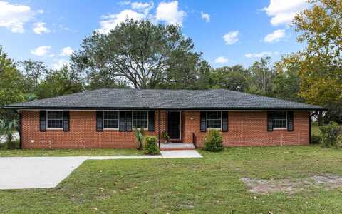 1209 PINE CIRCLE, Macclenny, FL 32063