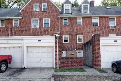 20 Townley Road, Fair Lawn, NJ 07410