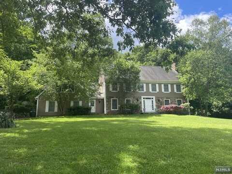 24 Gristmill Lane, Upper Saddle River, NJ 07458