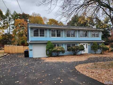 251 East Midland Avenue, Paramus, NJ 07652