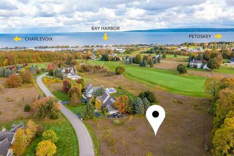 455 Crooked Tree, Petoskey, MI 49770