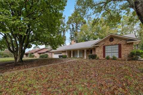 2604 Twin Oaks Drive, Nacogdoches, TX 75965