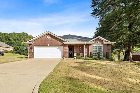 1322 E Mclemore, Nacogdoches, TX 75964