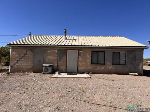 150 Las Palomas Road, Las Palomas, NM 87942