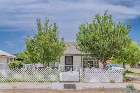 423 N Avenue C, Portales, NM 88130