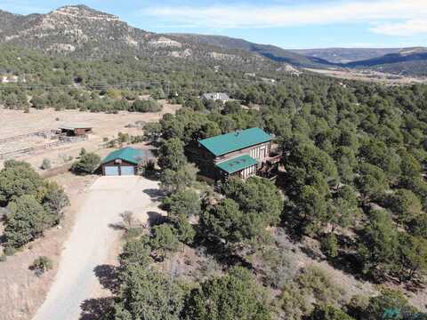 70 Cherokee Hills Road, Raton, NM 87740