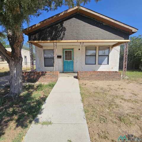 617 S Ave A Avenue, Portales, NM 88130