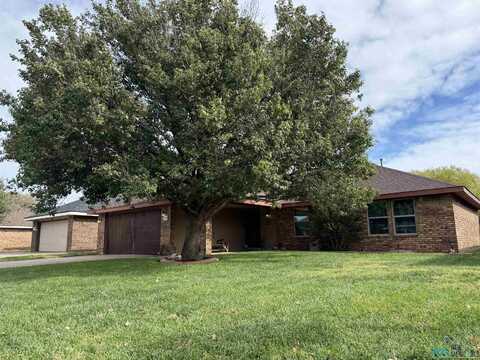 1705 Windsor Way, Clovis, NM 88101