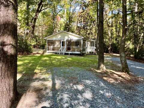 366 Lancelot Drive, Reedville, VA 22539