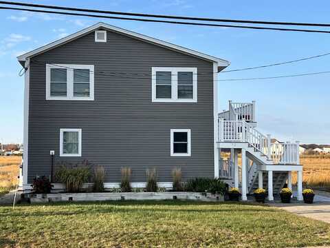 72 Island Path, Hampton, NH 03842