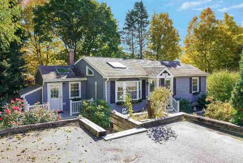 27 Railroad Avenue, Newfields, NH 03856