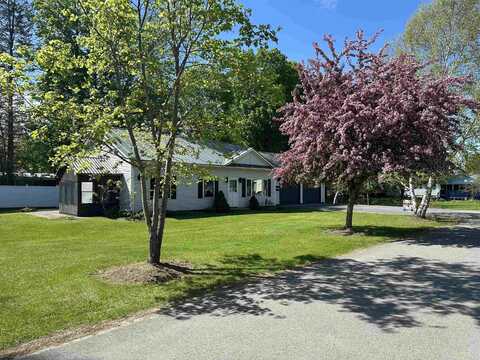 195 Pearl Street, Newport, VT 05855