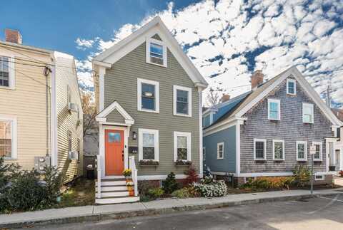 446 Hanover Street, Portsmouth, NH 03801