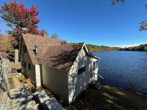 29 Putney Brook Road, Weare, NH 03281